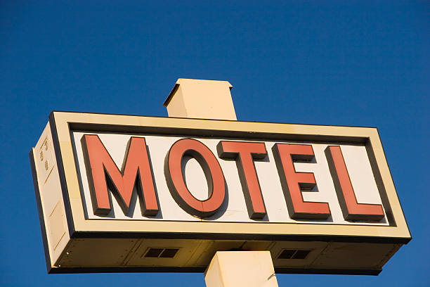istock Retro Motel Neon Sign 90387303