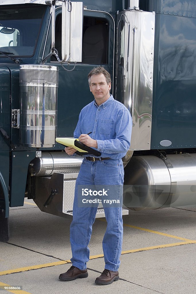 Conductor de camión - Foto de stock de Camionero libre de derechos