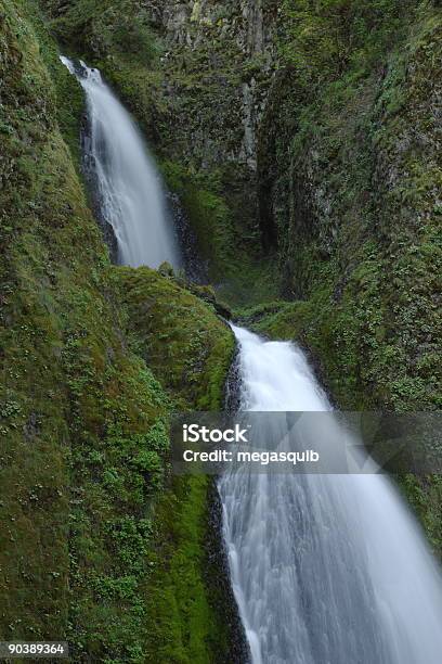 Wahkeena Falls Stock Photo - Download Image Now - Color Image, Columbia River, Falling