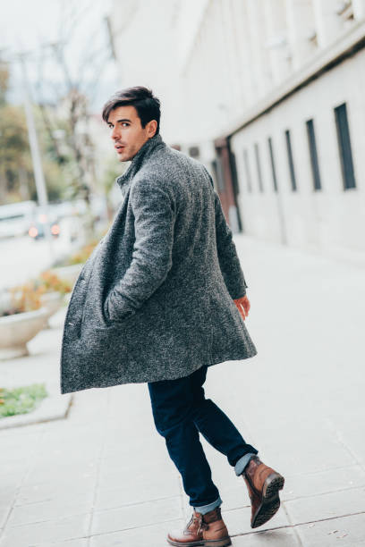 istock Elegant man in the city 903932140