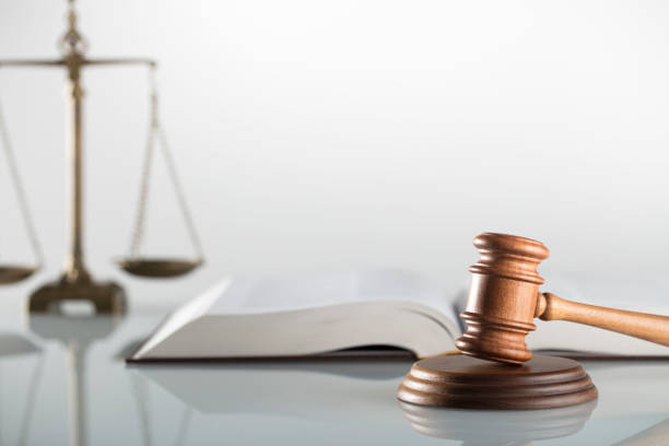 istock Law symbols isolated 903934758