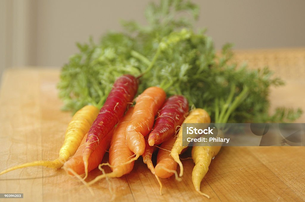 RAINBOW ZANAHORIAS - Foto de stock de Amarillo - Color libre de derechos