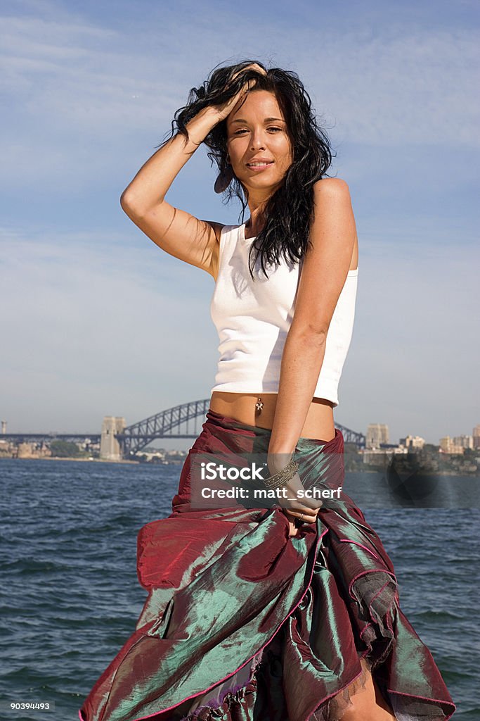 Garota do Porto de Sydney - Foto de stock de 20 Anos royalty-free