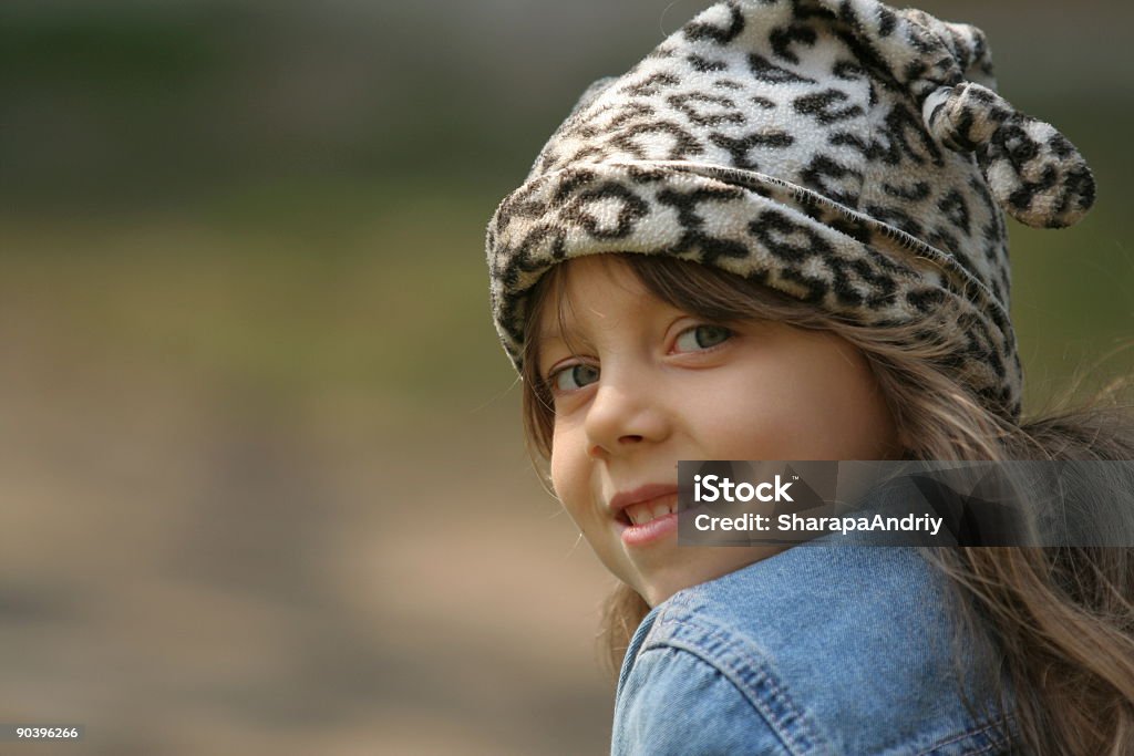 Lächelnd Mädchen - Lizenzfrei Bewegungsunschärfe Stock-Foto