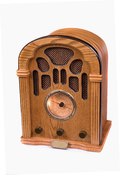 istock Replica of 1940 radio 90396604