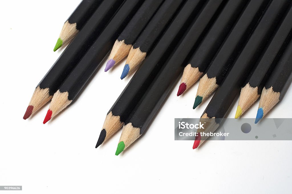 Scuola di matite colorate impilate - Foto stock royalty-free di Ammucchiare