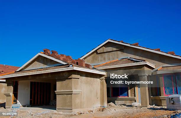 Foto de House e mais fotos de stock de Aluguel de casa - Aluguel de casa, Arquitetura, Casa