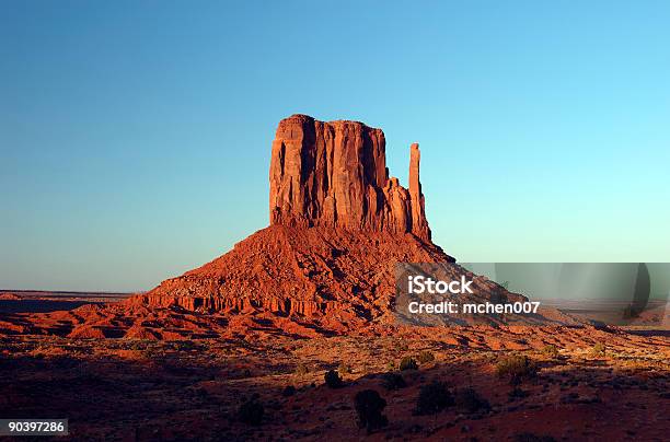 Landschaft Monument Valley Stockfoto und mehr Bilder von Farbbild - Farbbild, Fels, Fotografie