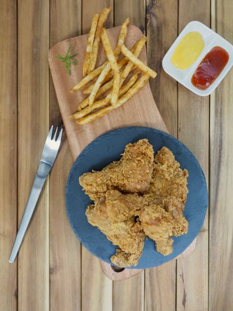 istock American food Fried chicken 904011628