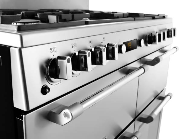 istock Oven and stove detail 904022690