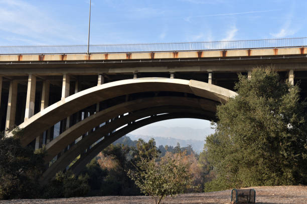 istock Historic bridge in Los Angeles 904028160