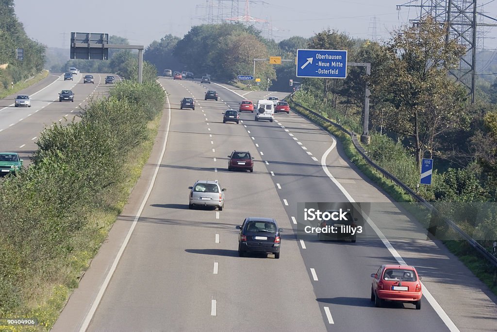 Tráfico en la autopista - Foto de stock de Coche libre de derechos