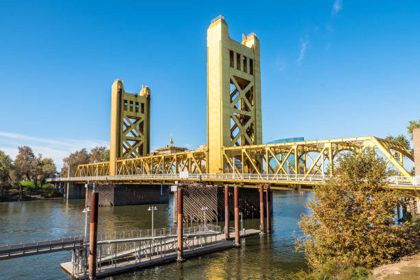 istock Tower Bridge in Sacramento 904049188