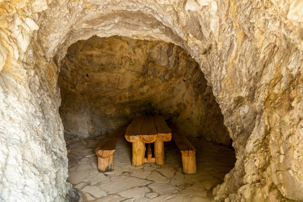istock stone rooms of Georgia. 904063092