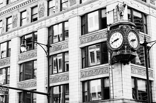 Clock, Chicago.