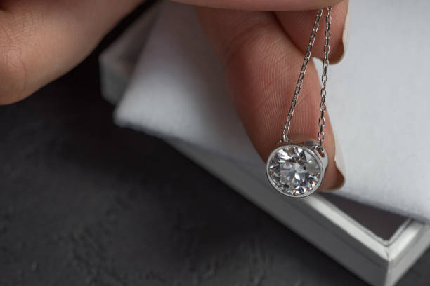 istock Luxury necklace with diamond 904171898