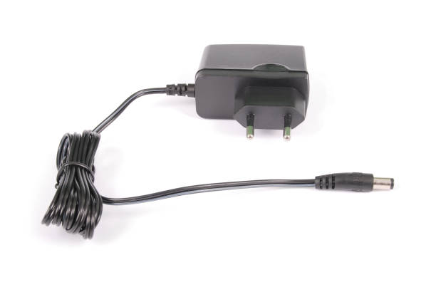 istock Electric shaver charger 904224958