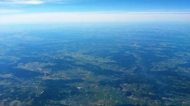 istock Above France 904235034