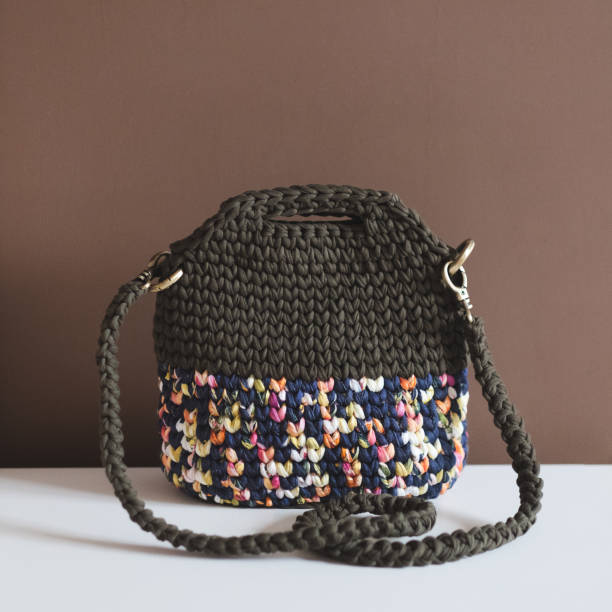 istock Fashion textile female handbag 904242688