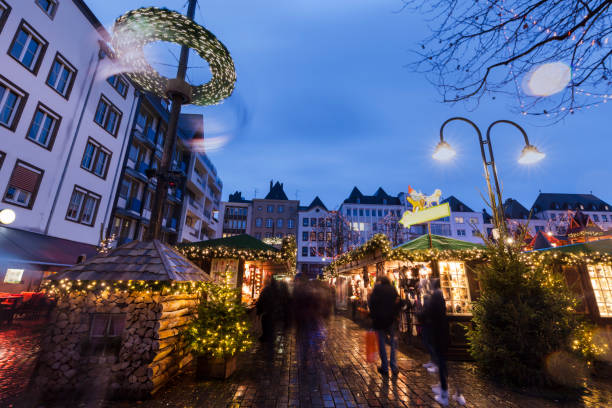 istock Christmas market in Cologne 904268444