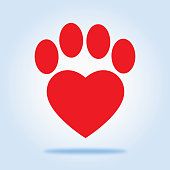 istock Red Heart Paw icon 904366002
