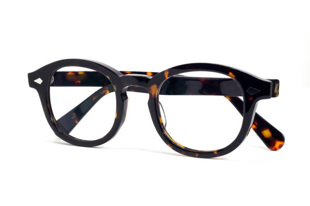 istock Vintage plastic eyeglasses on white background 904389266