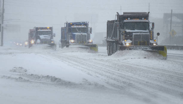 prace drogowe blizzarda - plow zdjęcia i obrazy z banku zdjęć