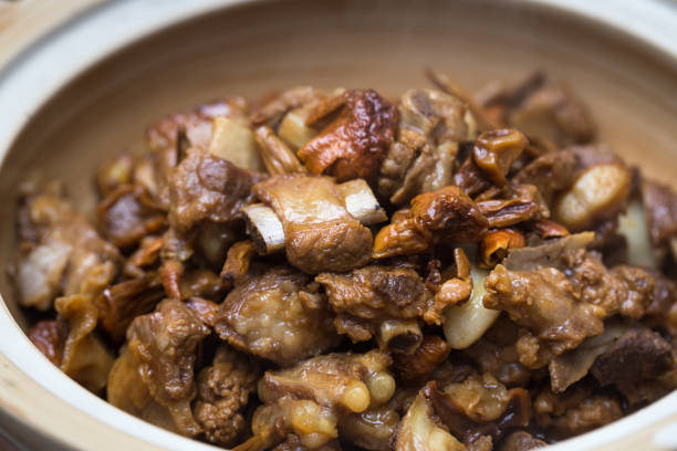 pork rib braised with mushroom and soy sauce