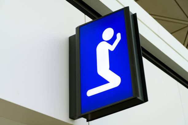 istock Prayer room sign lightbox in airport 904413154
