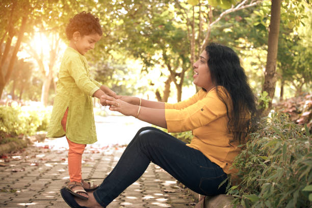 istock mother and daughter 904427026