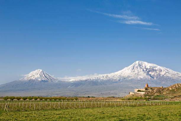 istock Khor Virap Church Complex and Mount Ararat, Armenia. 904476618