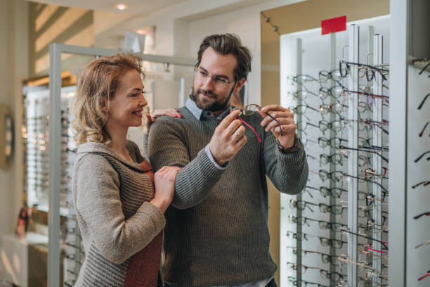 istock Do you like this eyeglasses honey? 904513326