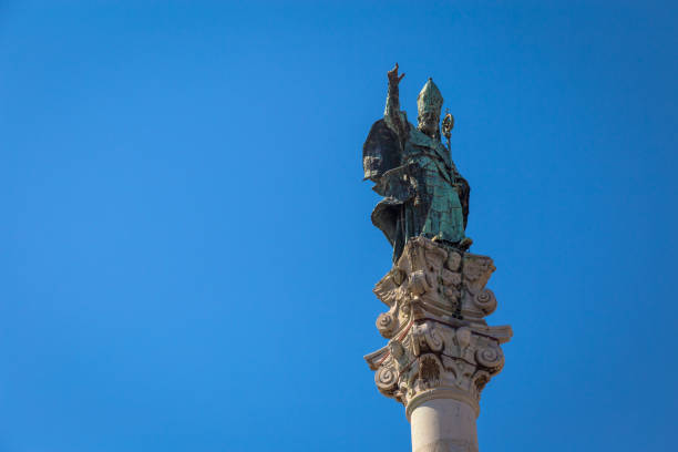 istock Santo Oronzo Column in Lecce, Italy 904654002