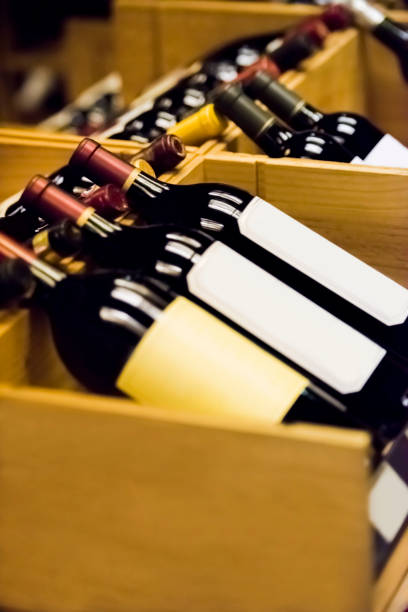 supermercato - wine wine rack winery black foto e immagini stock