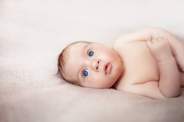 istock blue eyes newborn baby 904687282