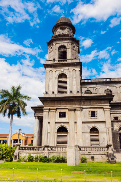 istock Old Cathedral of Managua 904697212