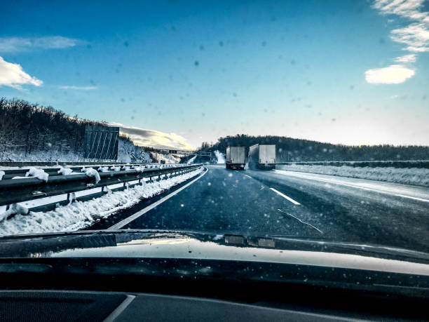istock Slippery frozen highway on a winter day 904726992