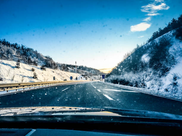 istock Slippery frozen highway on a winter day 904727026