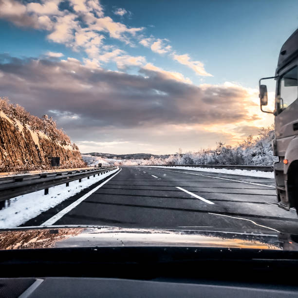 istock Slippery frozen highway on a winter day 904727076