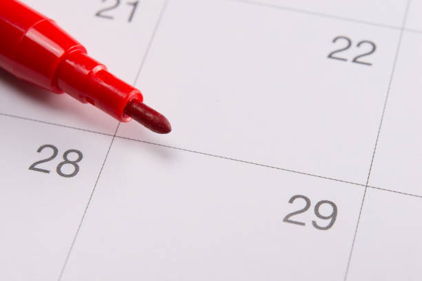 istock red pen on calendar 904727216