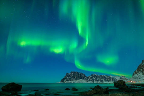 istock Colorful northern lights 904734900