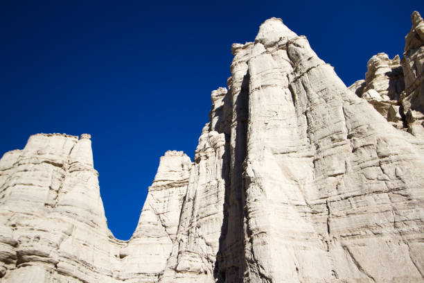istock Abiquiu, NM: White Place/Plaza Blanca, Vibrant Blue Sky 904776174