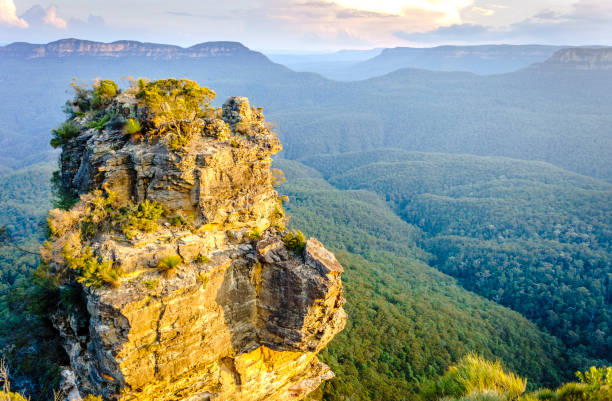 istock Overlooking Jamison Valley in late afternoon 904784196