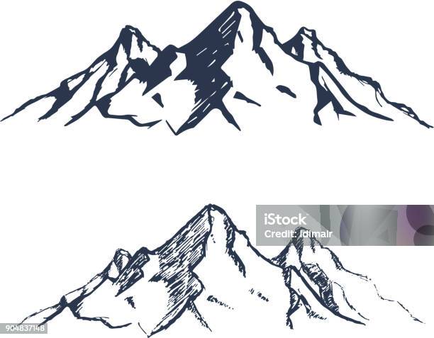Set Di Montagne Cime Rocciose Disegnate A Mano Vettore - Immagini vettoriali stock e altre immagini di Montagna