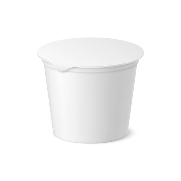 벡터 현실적인 요구르트, 아이스크림 또는 사 워 크림 패키지 - yogurt container stock illustrations