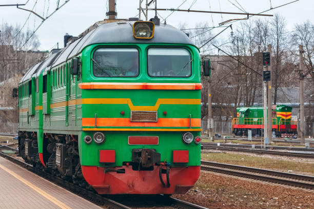 istock Green diesel locomotive 904860688