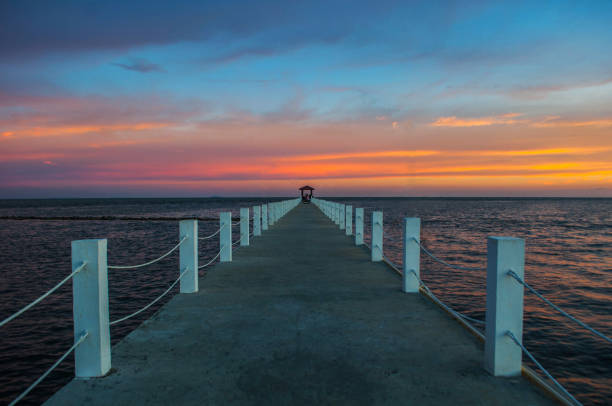 istock The bridge goes out to sea 904884514