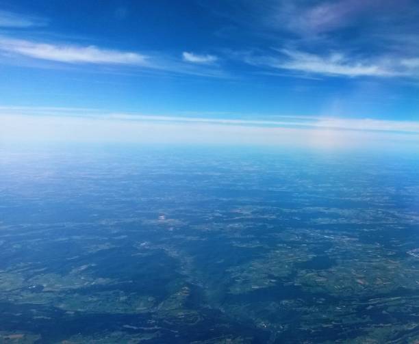 istock Above France 904929180