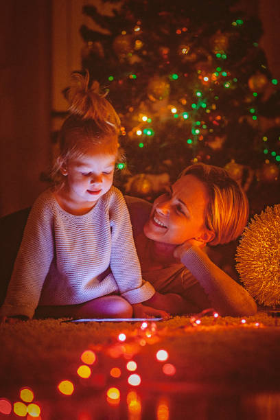 istock Christmas with my mom 904948058