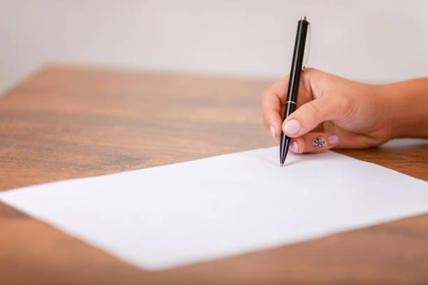 istock signing of the contract with copy space 904986292